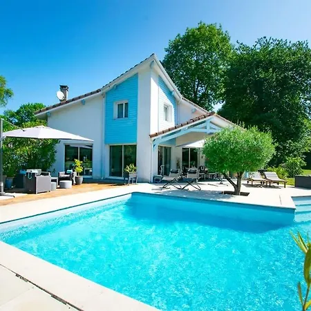 ヴィラ Oia - Private Pool - 10 Min From Beaches Tosse